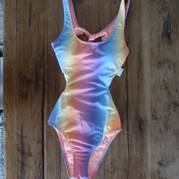 Arizona Jean Company Other - NWT ARIZONA JEANS RAINBOW ONE PIECE SWIMSUIT